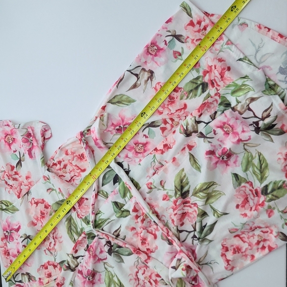 Show Me Your Mumu Garden of Blooms Floral Pink Green White Robe OS - Picture 9 of 11